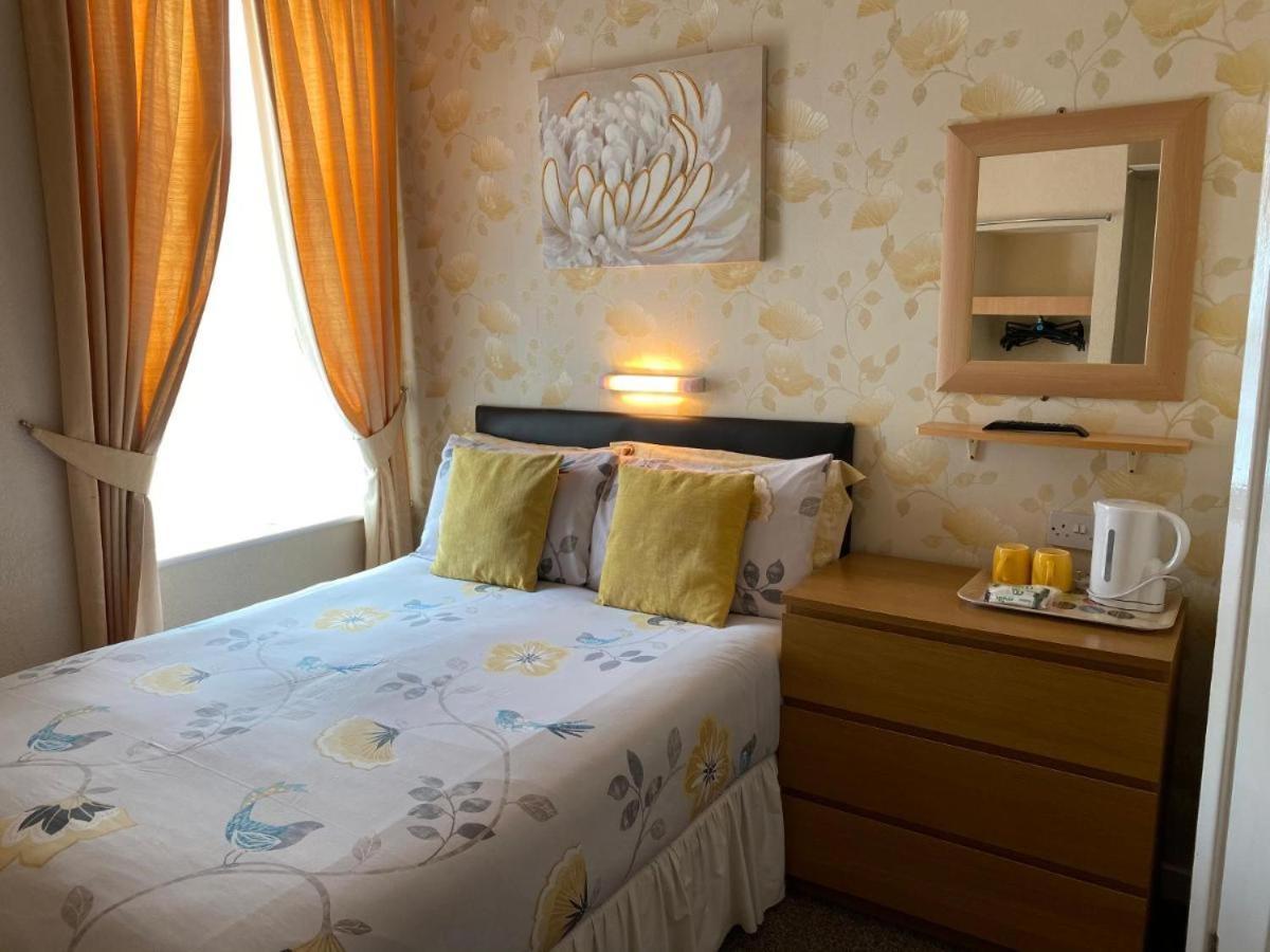 Clifton Private Hotel Blackpool Luaran gambar